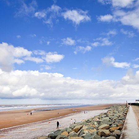 Golden Sands Holiday Park Kinmel Bay エクステリア 写真