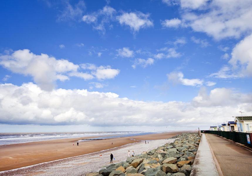 Golden Sands Holiday Park Kinmel Bay エクステリア 写真