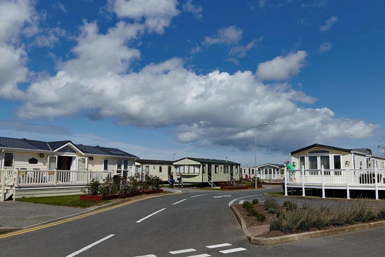 Golden Sands Holiday Park Kinmel Bay エクステリア 写真